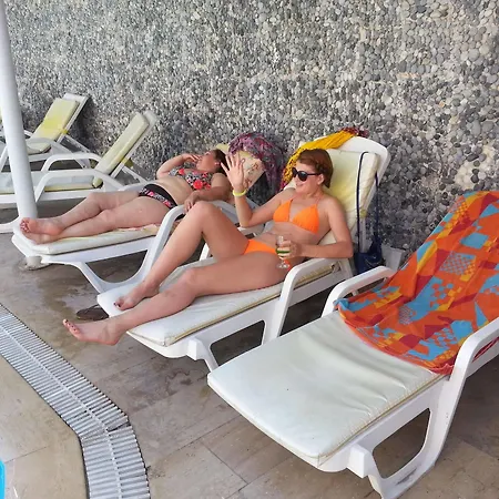 Deniz Suit