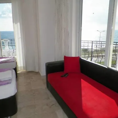 Hotel Deniz Suit 4*