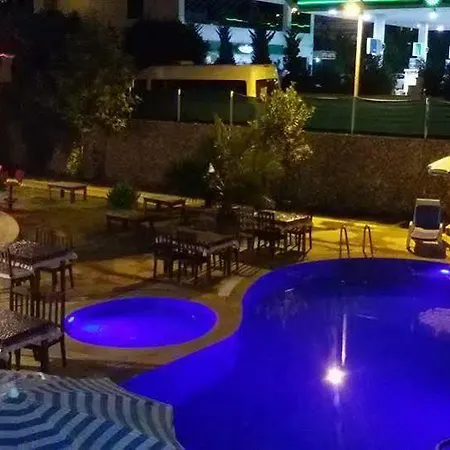 Hotel Deniz Suit 4*