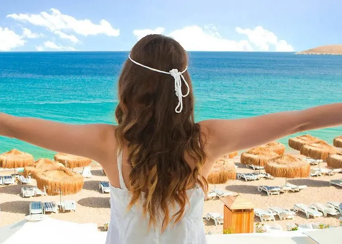 Ξενοδοχείο Deniz 4*